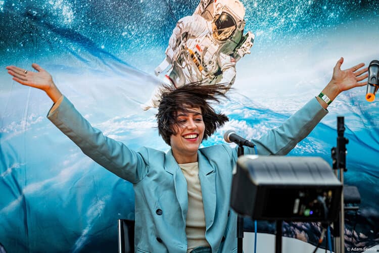 Bild von International Tuesday